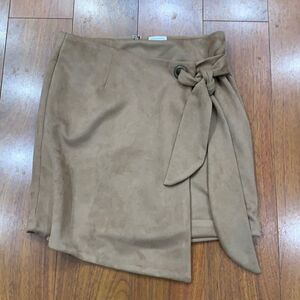 Lisa & Lucy Faux Suede Skirt Size Small